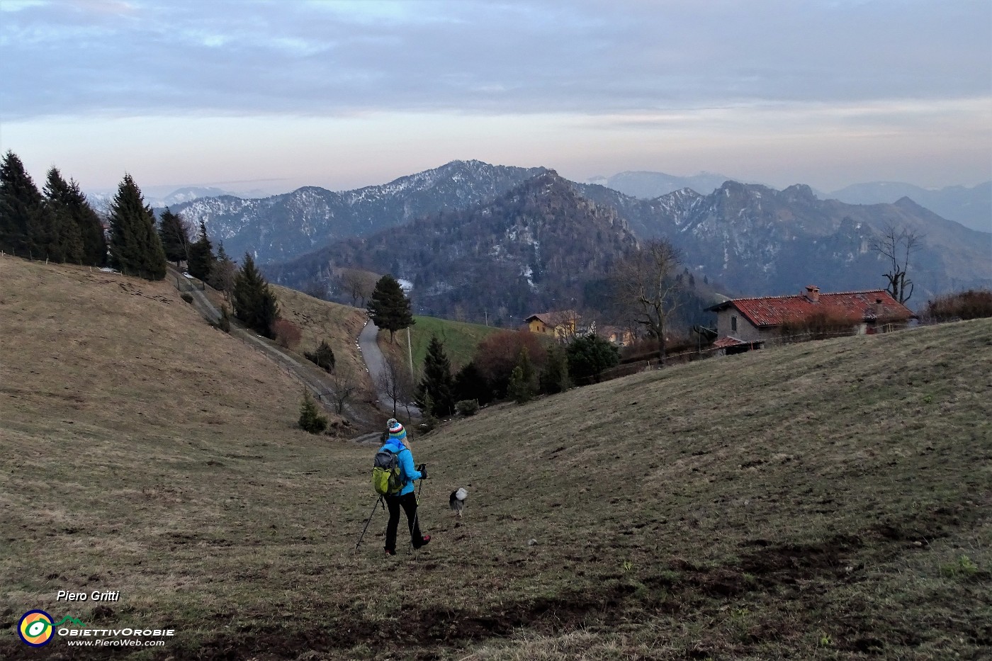 93 Dalla Forcella di Spettino ci abbassiamo a Ca' Felepp.JPG